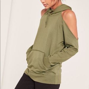Open shoulders khaki hoodie
